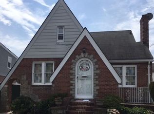 21808 118th Ave, Cambria Heights, NY 11411