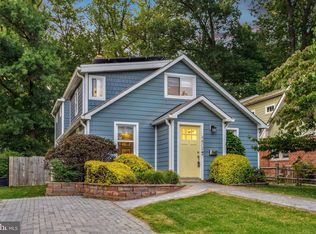 4809 20th St N, Arlington, VA 22207