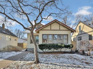 1469 Western Ave N, Saint Paul, MN 55117