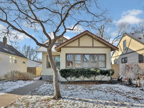 1469 Western Ave N, Saint Paul, MN 55117