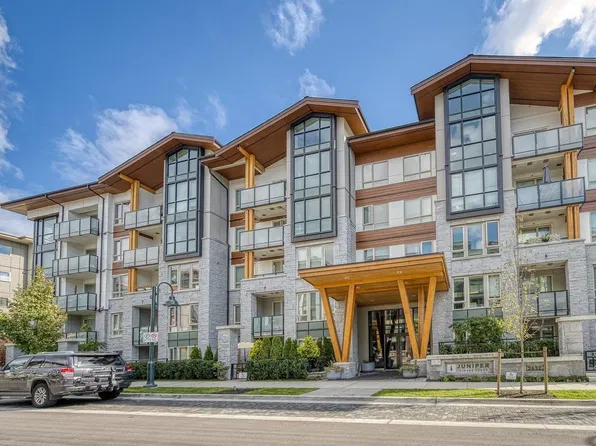 2632 Library Ln #306, North Vancouver, BC V7J 0B8
