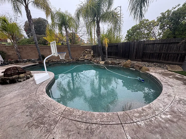 606 Pacific Grove Ct — Photo 15