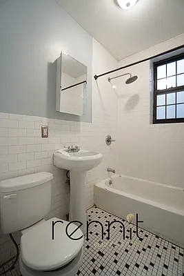 Rented by Rennit Inc. | media 24