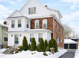 103 Grove St, Middletown, CT 06457