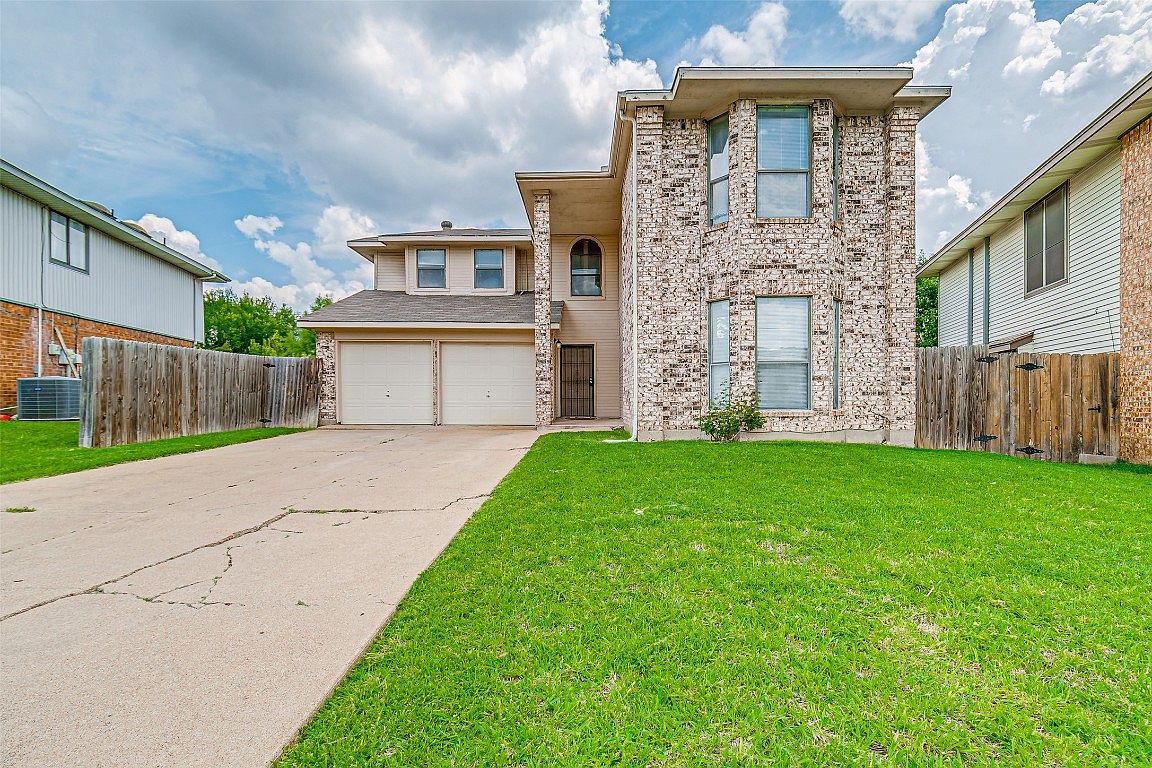 831 Foxridge Dr, Arlington, TX 76017 Zillow