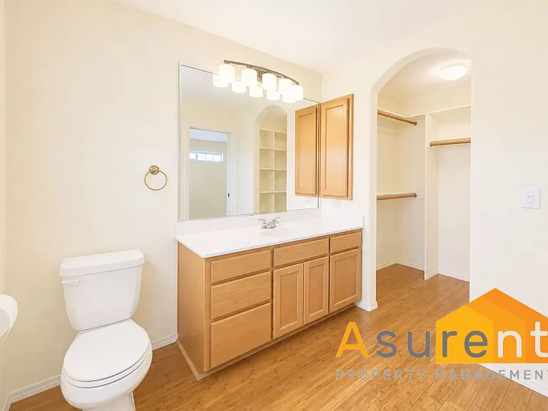 500 Starflower Ln — Photo 12