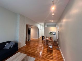 218 Columbia St #218E, Cambridge, MA 02139