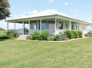 580 Industry Rd, Industry, TX 78944