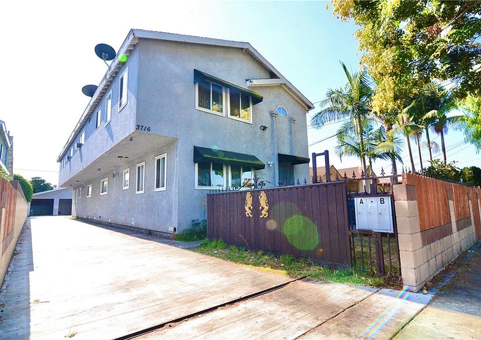 1st image of 3716 W 112th St