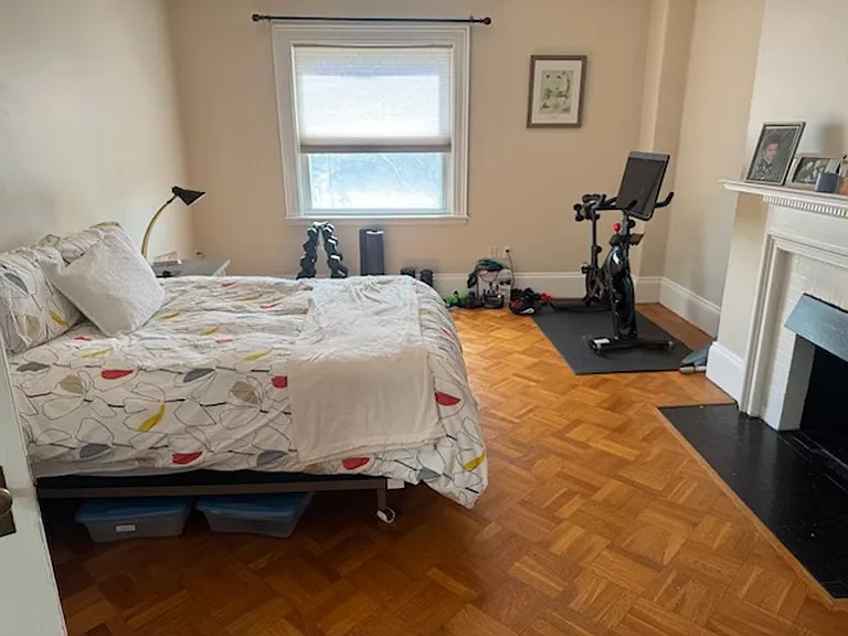 1712 Beacon St #23 — Photo 6