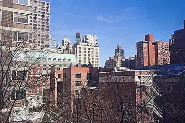 Rented by Martini Real Estate