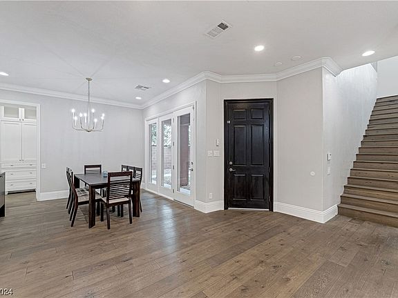 4th image of 11544 White Cliffs Ave