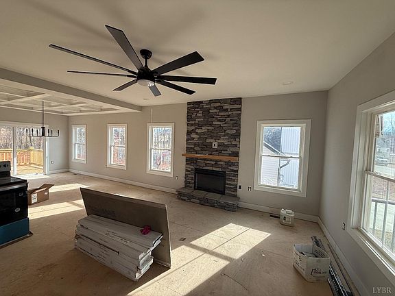 3rd image of 95 Bloom Ct