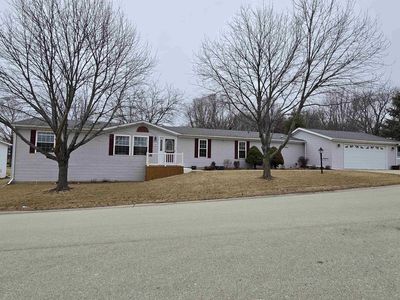 8401 Tamarack Dr, Machesney Park, IL, 61115