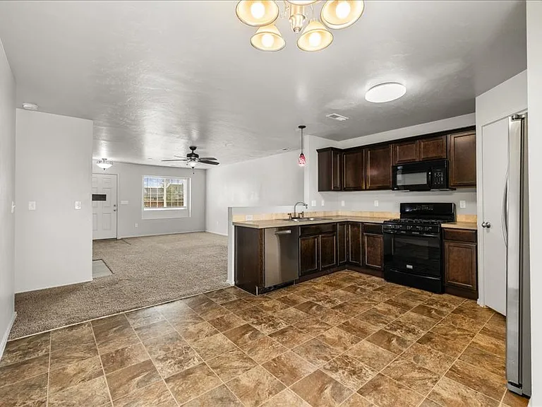 1057 S Benewah Lake Ave — Photo 10