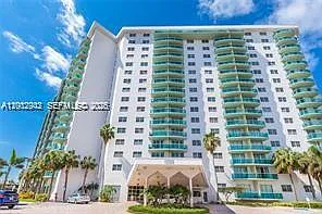 19380 Collins Ave #818 — Photo 15