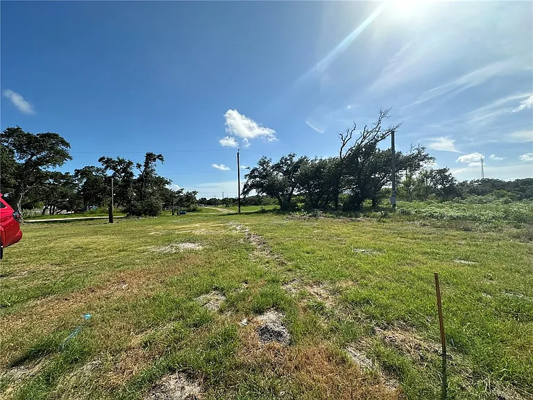 470 Hailey Rd — Photo 16