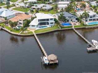 48 SW Riverway Blvd, Palm City, FL 34990