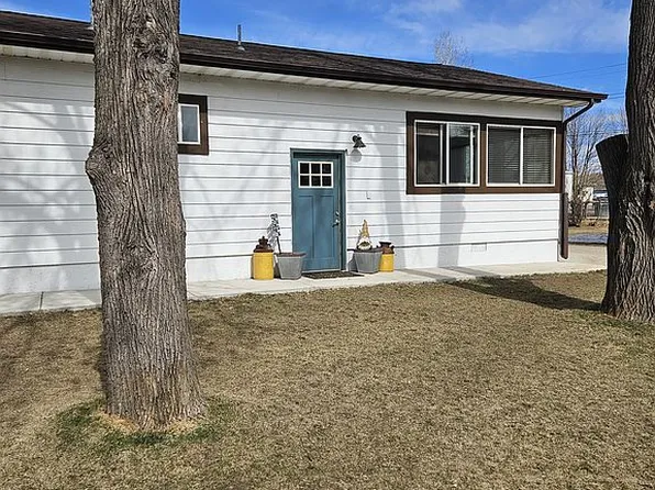 1925 Demple St, Sheridan, WY 82801