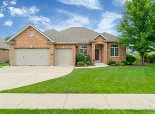 1083 Timber Edge Dr, Morris, IL 60450