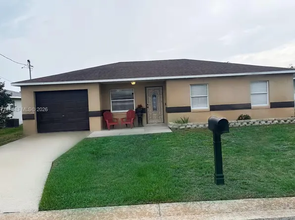 404 Red Hawk Loop, Winter Haven, FL 33880