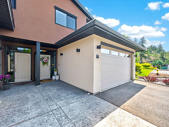 2nd image of 580 Sedona Dr #101
