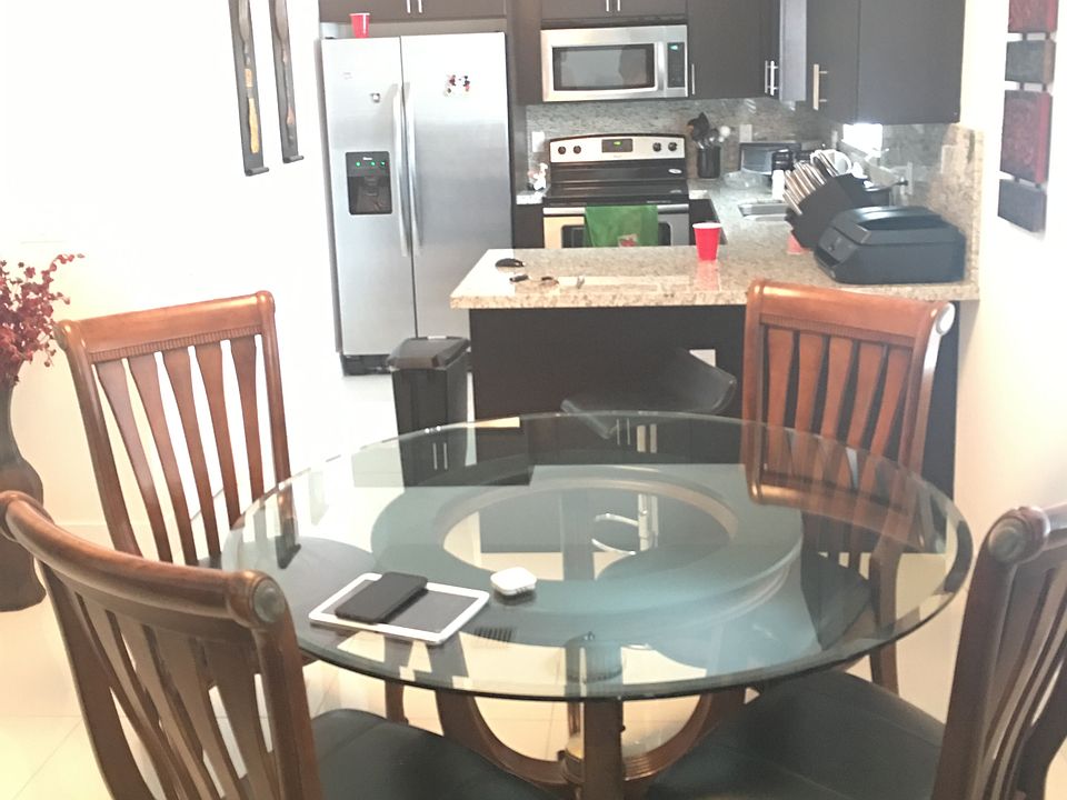 2nd image of 7252 SW 22nd St