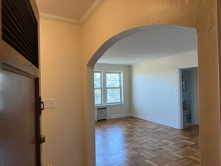 The Royal York Apartments — Photo 21