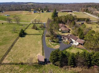 520 Dixon Rd, Knoxville, TN 37934