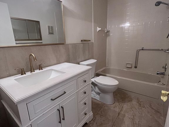 5th image of 2287 Philippine Dr APT 43