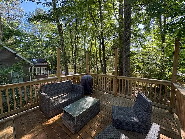 5 Bearberry Rd — Photo 22