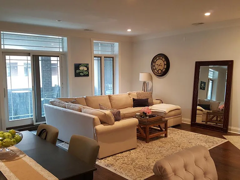1423 W Belmont Ave #2 — Photo 6