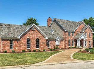 972 Whitmoor Dr, Weldon Spring, MO 63304