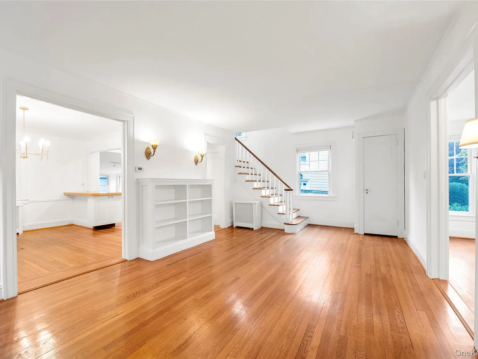 3 bed, 1.5 bath, 1540 sqft, $7,500 — Photo 4