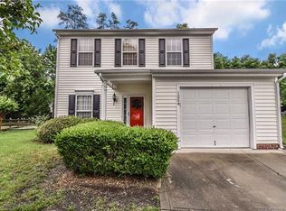 1254 Brook Farm Ln, Charlotte, NC 28214