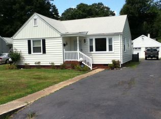 3020 Maplewood Rd, Henrico, VA 23228