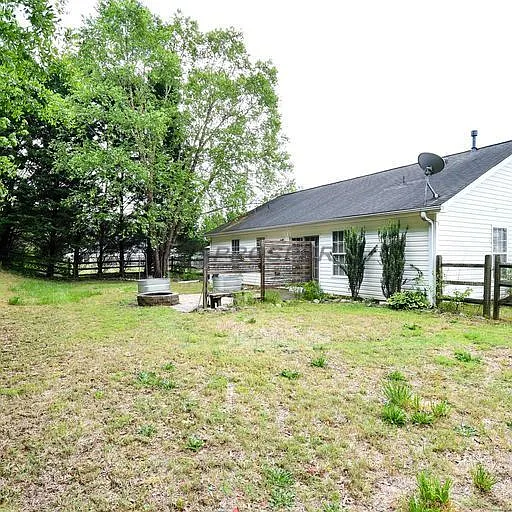 1925 Country Apple Ct — Photo 24