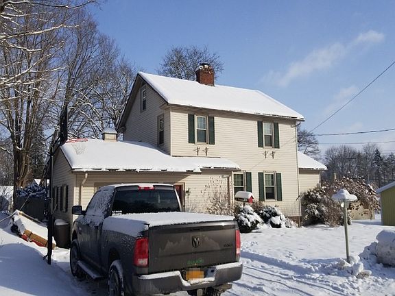 3rd image of 4846 College St