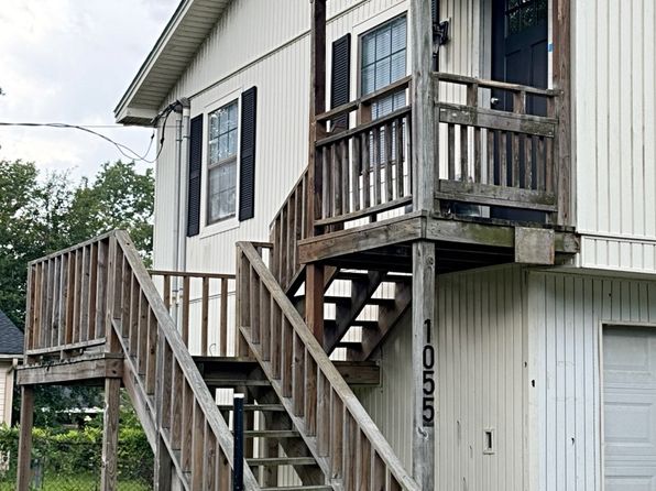 1055 Carr St, Vidor, TX 77662
