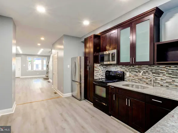 5254 N Hutchinson St, Philadelphia, PA 19141