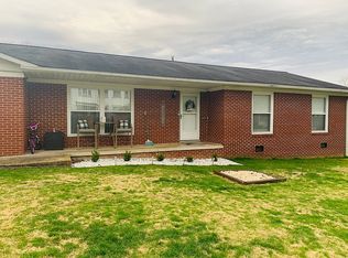 602 N 3rd St, Sutton, WV 26601