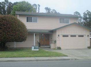 933 Sir Francis Ave, Capitola, CA 95010
