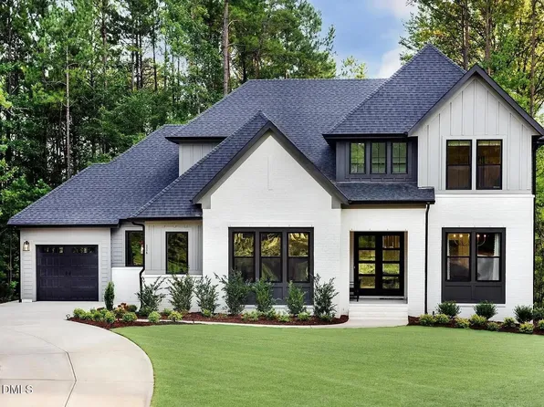 705 Oak Ridge Dr, Cary, NC 27519