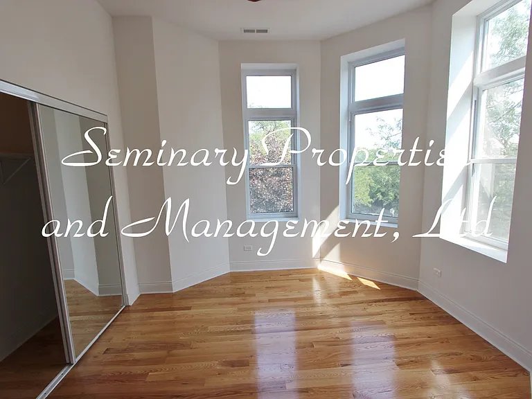 4502 N Paulina St #2E — Photo 1