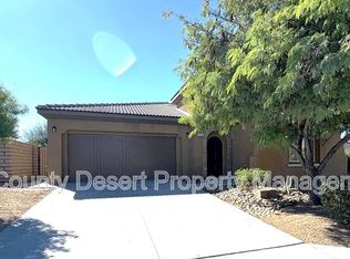 74555 Falcon Ln, Palm Desert, CA 92260