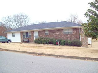 804 McManis Ave, Newbern, TN 38059