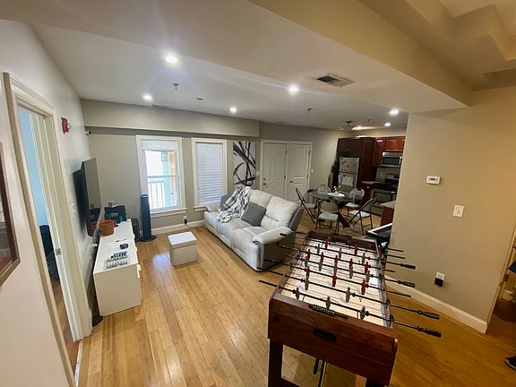 5th image of 15 Blue Hill Ave #3
