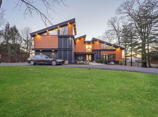 920 Sunset Rdg, Bridgewater, NJ 08807