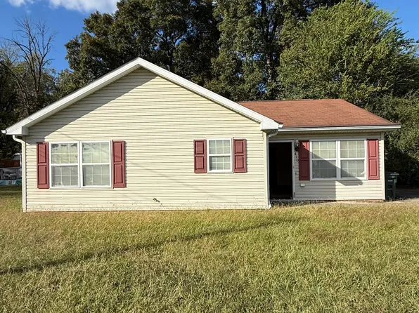 410 Rocky Knoll Rd, Greensboro, NC 27406