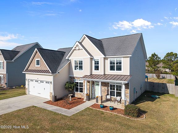 3rd image of 126 Turquoise Drive